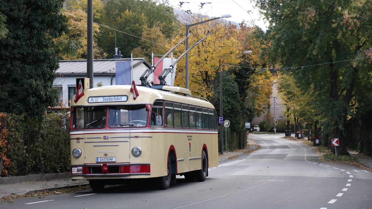 Зальцбург, Henschel/Uerdingen/Kiepe ÜH IIIs № 123