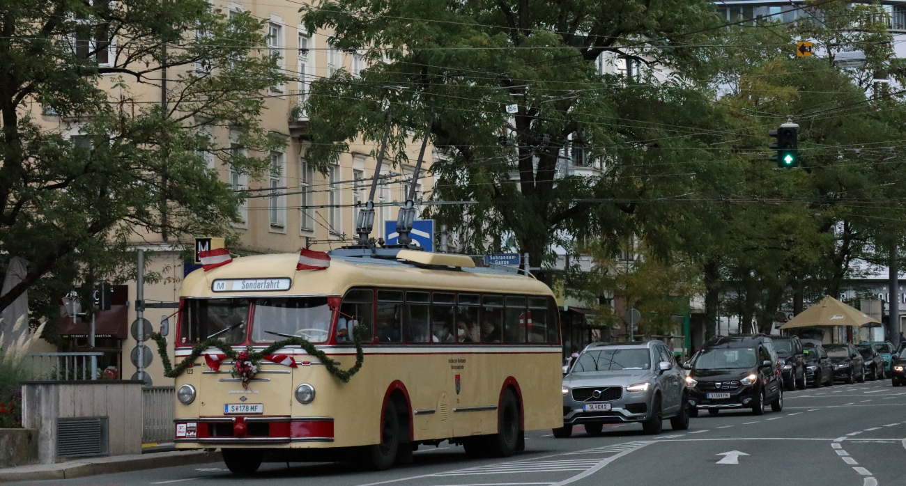 Зальцбург, Henschel/Uerdingen/Kiepe ÜH IIIs № 123