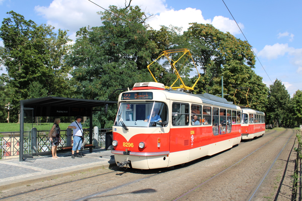 Прага, Tatra T3R.PLF № 8296