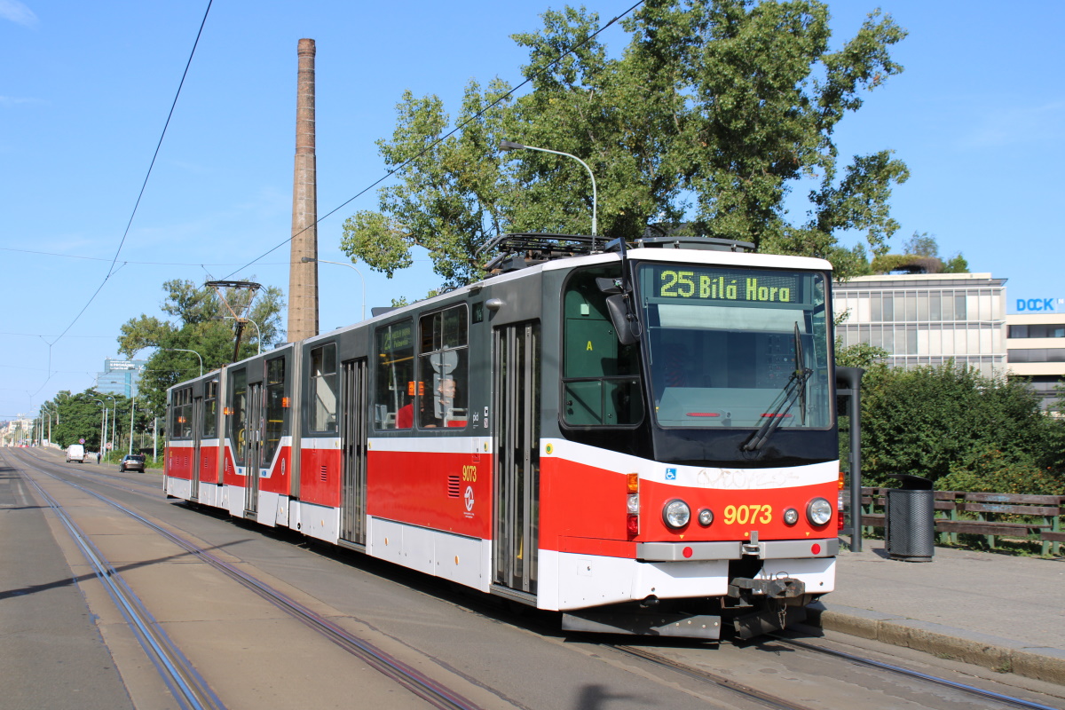 Praha, Tatra KT8D5R.N2P nr. 9073