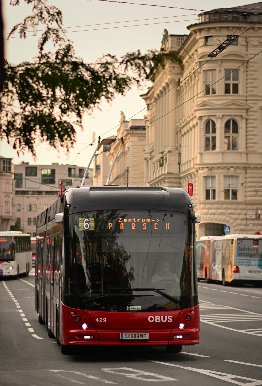 Зальцбург, Hess lighTram 19 DC № 429