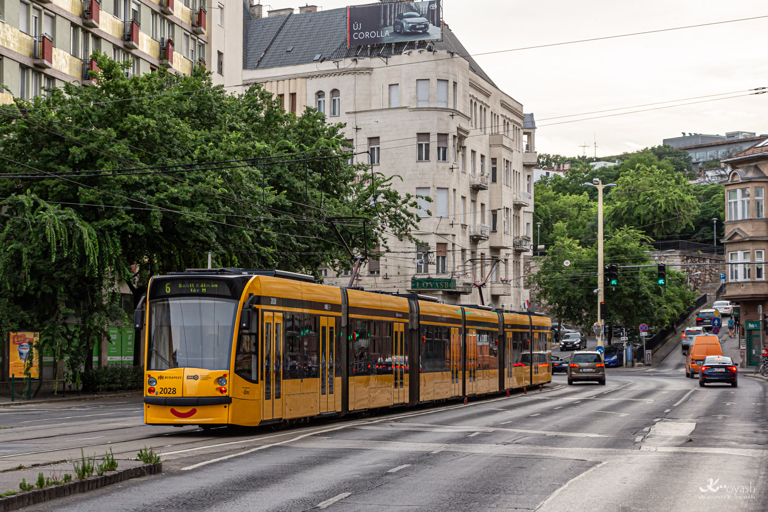 Budapesta, Siemens Combino Supra NF12B Nr. 2028