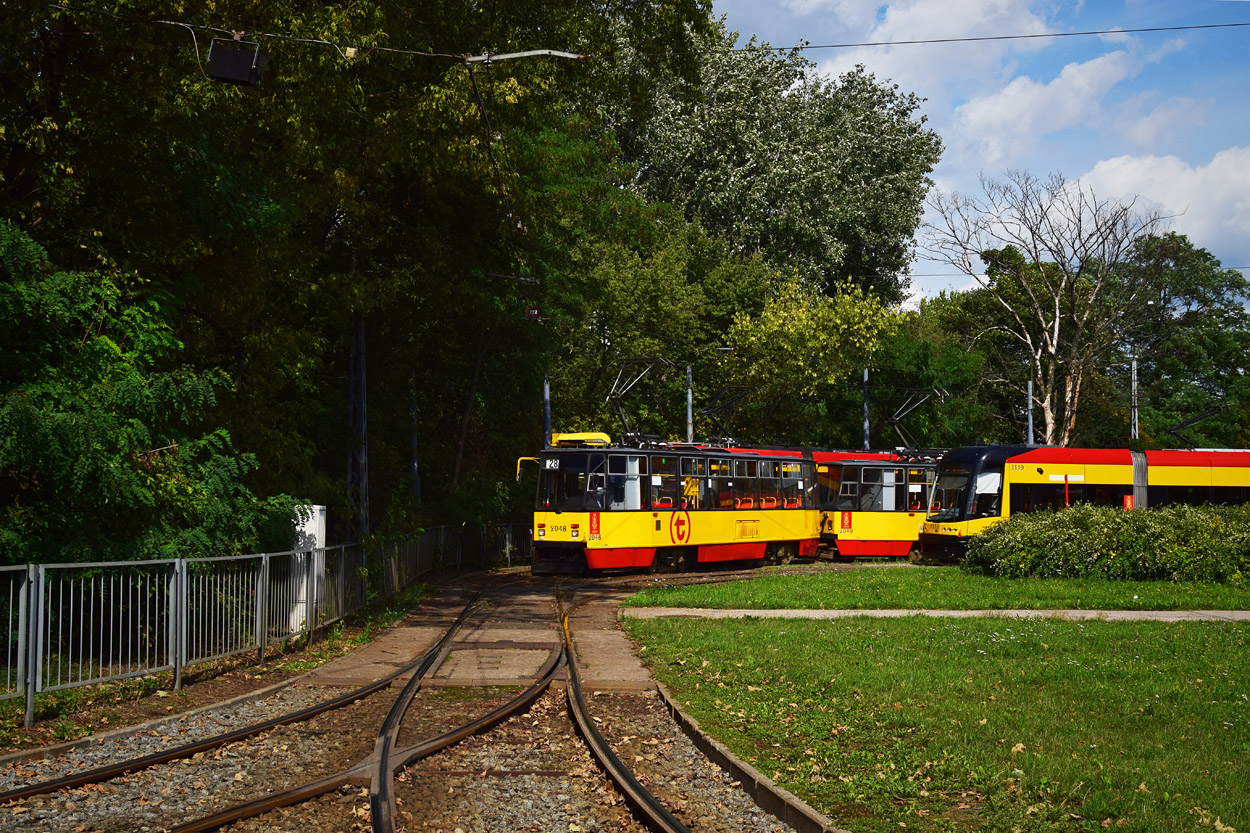 Варшава, Konstal 105N2k № 2048