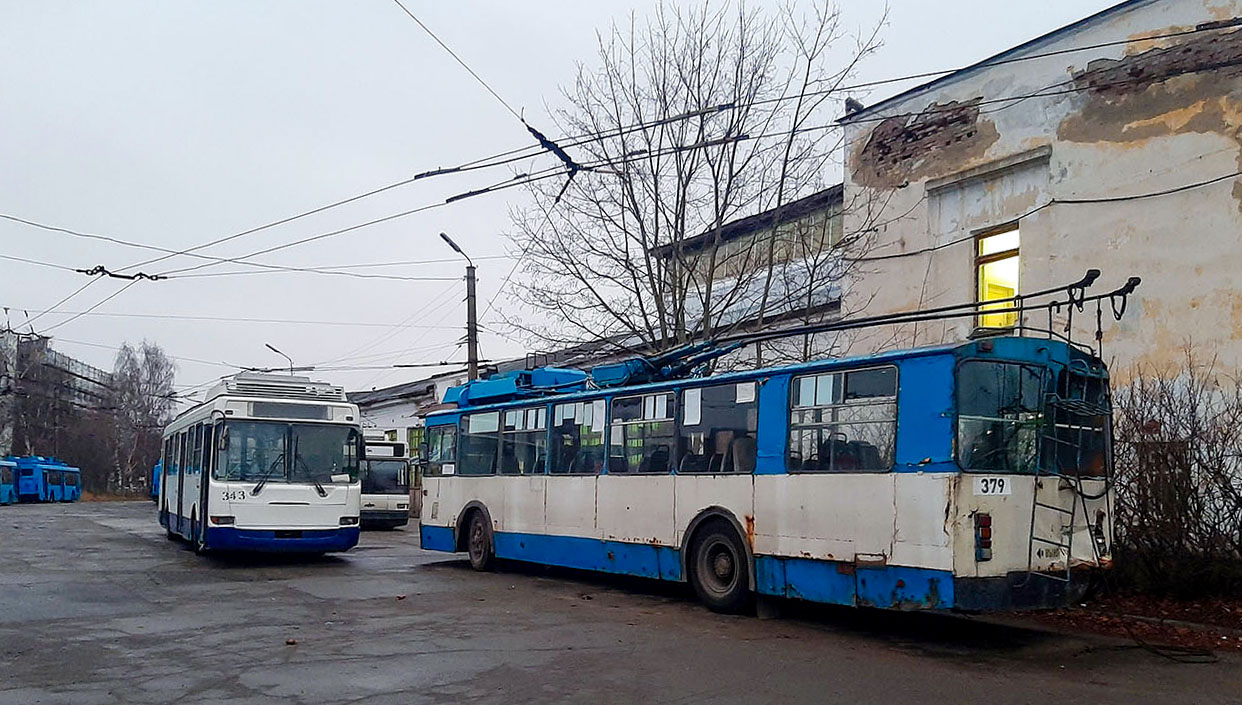 Петрозаводск, ЛиАЗ-5280 (ВЗТМ) № 343; Петрозаводск, ВЗТМ-5284 № 379