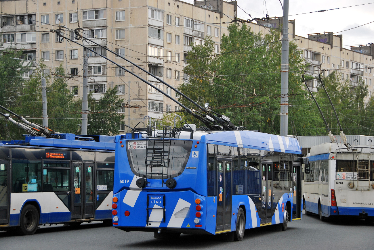 Санкт-Петербург, ВМЗ-5298.01 «Авангард» № 5019
