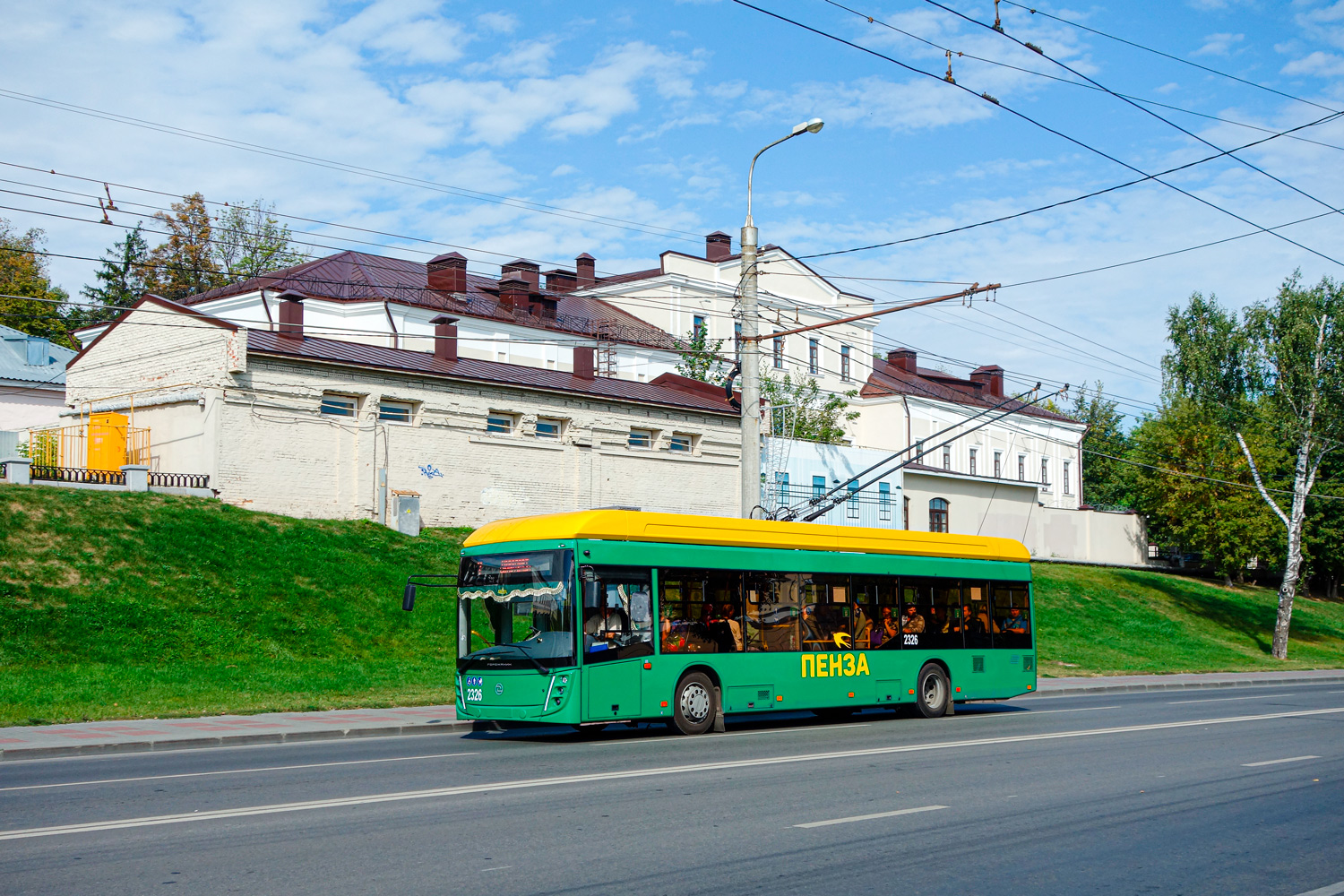 Пенза, УТТЗ-6241.01 «Горожанин» № 2326
