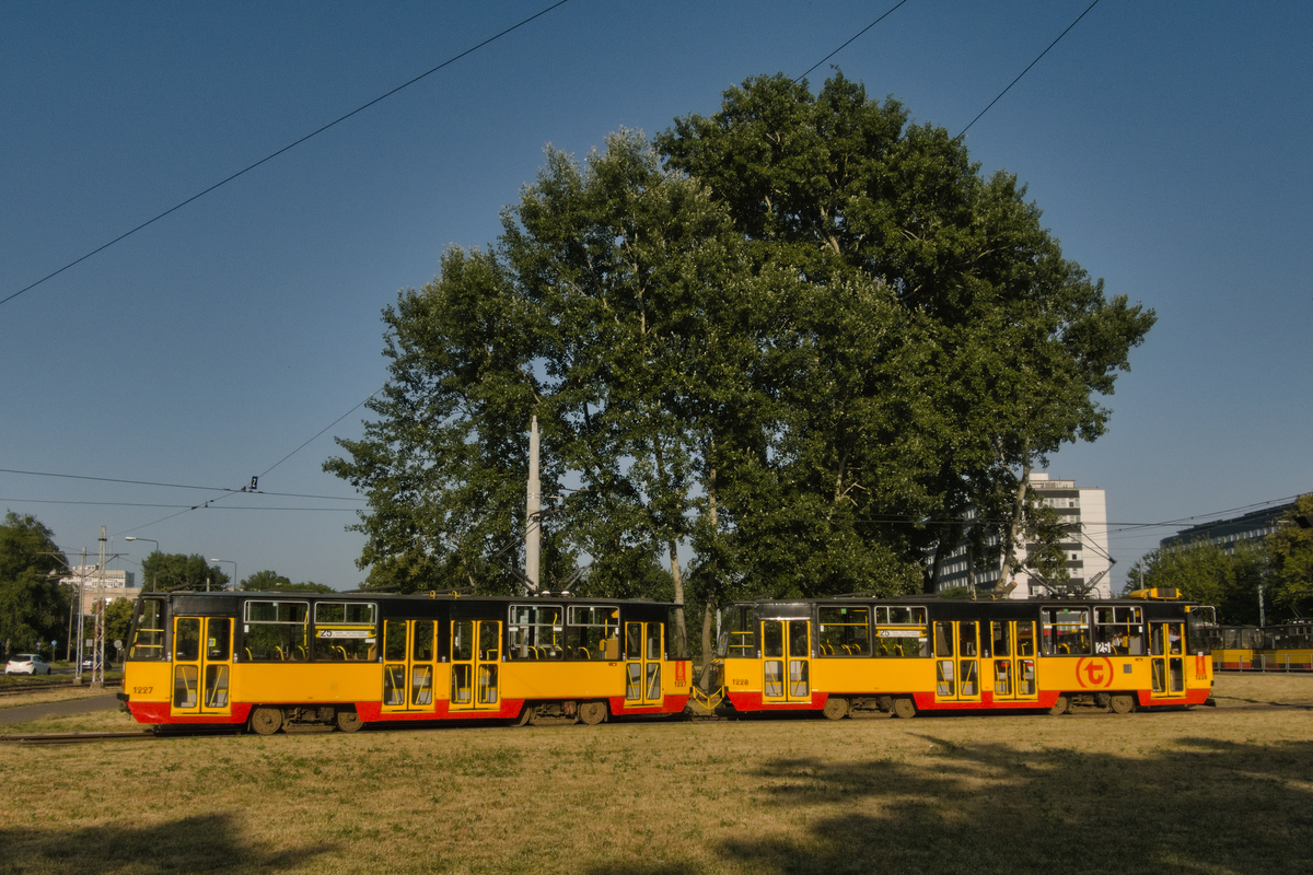 Варшава, Konstal 105Na № 1227; Варшава, Konstal 105Na № 1228