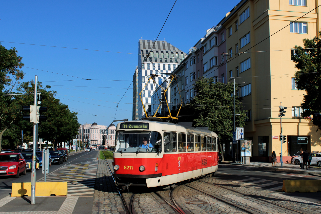 Прага, Tatra T3R.P № 8211