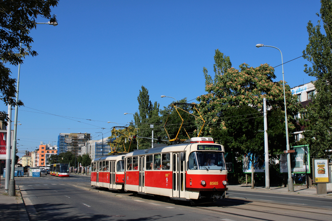 Praha, Tatra T3R.P č. 8565