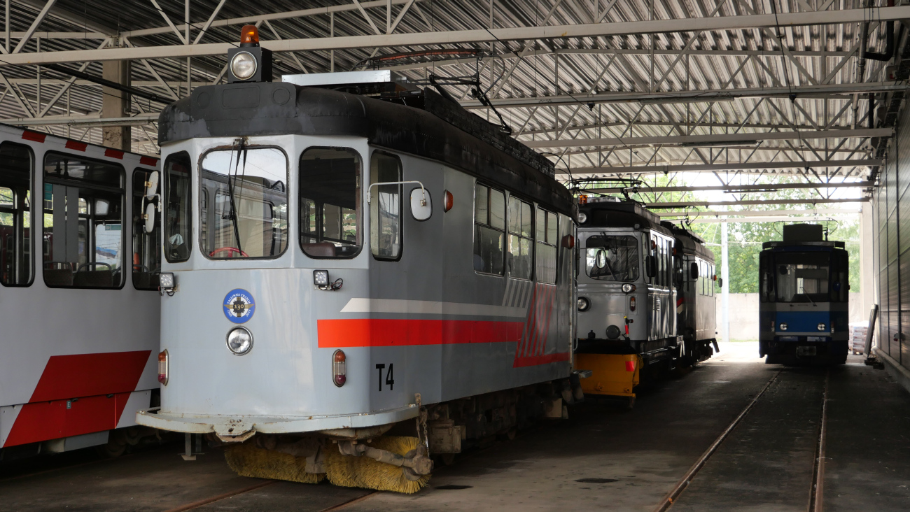 Таллин, Двухосный моторный Trammitrust № Т-4