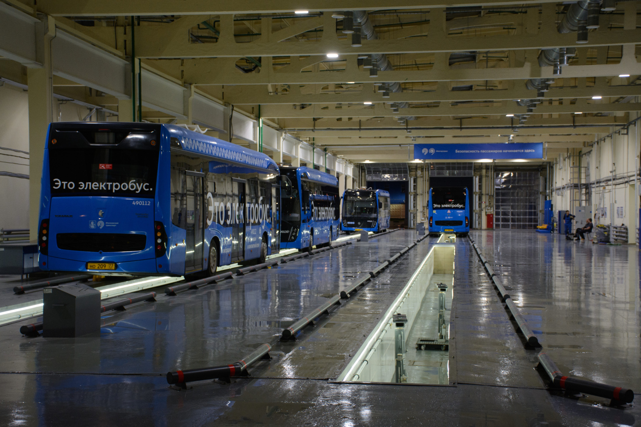 Москва, КАМАЗ-6282 № 490112; Москва — Электробусный парк "Митино"