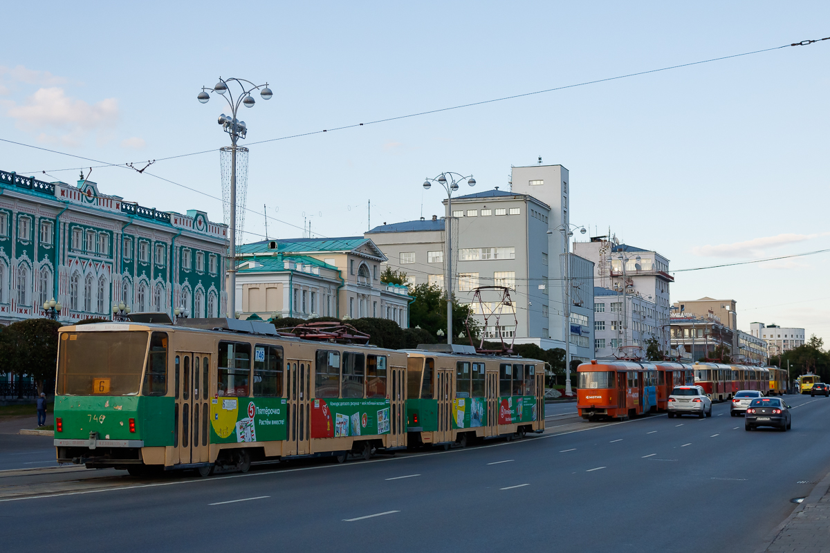 Екатеринбург, Tatra T6B5SU № 746