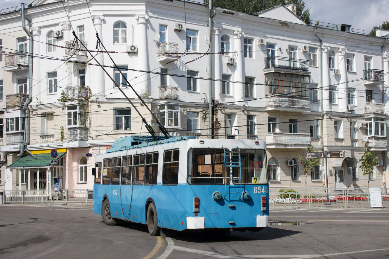 Воронеж, ЗиУ-682ГМ1 (с широкой передней дверью) № 8543
