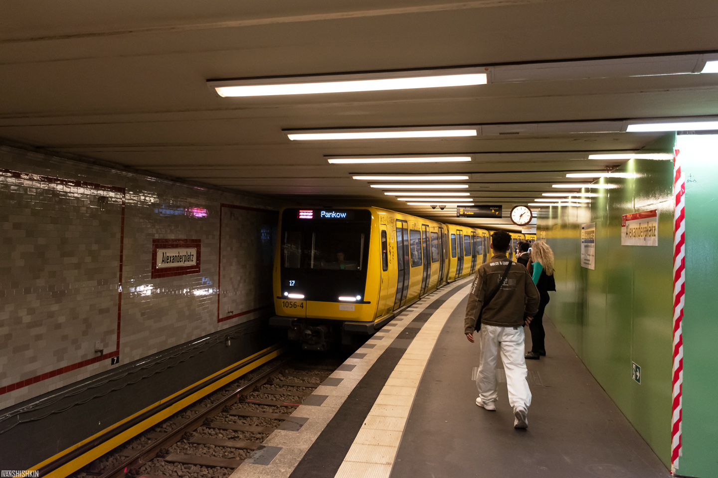 Берлин, BVG IK 18 № 1056-4; Берлин — U-Bahn — линия U2
