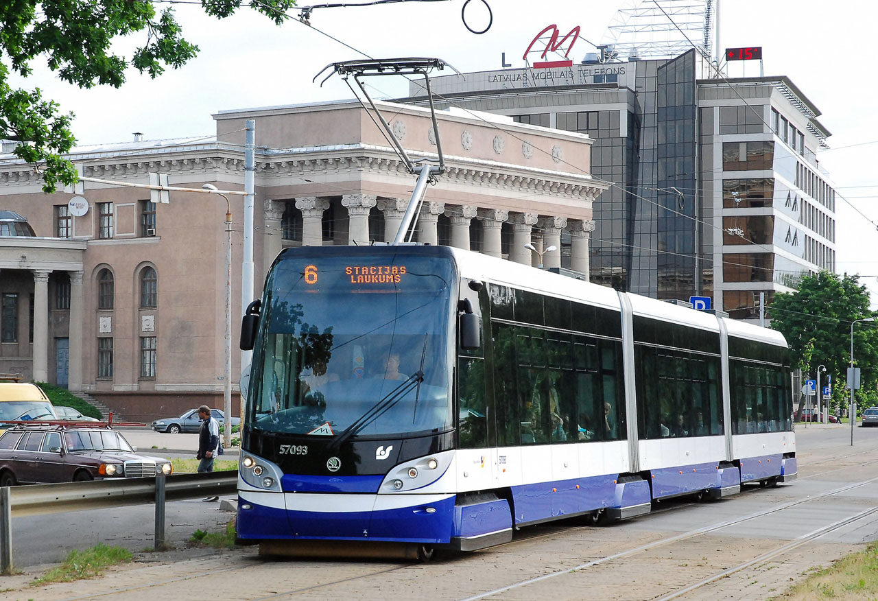 Рига, Škoda 15T ForCity Alfa Riga № 57093