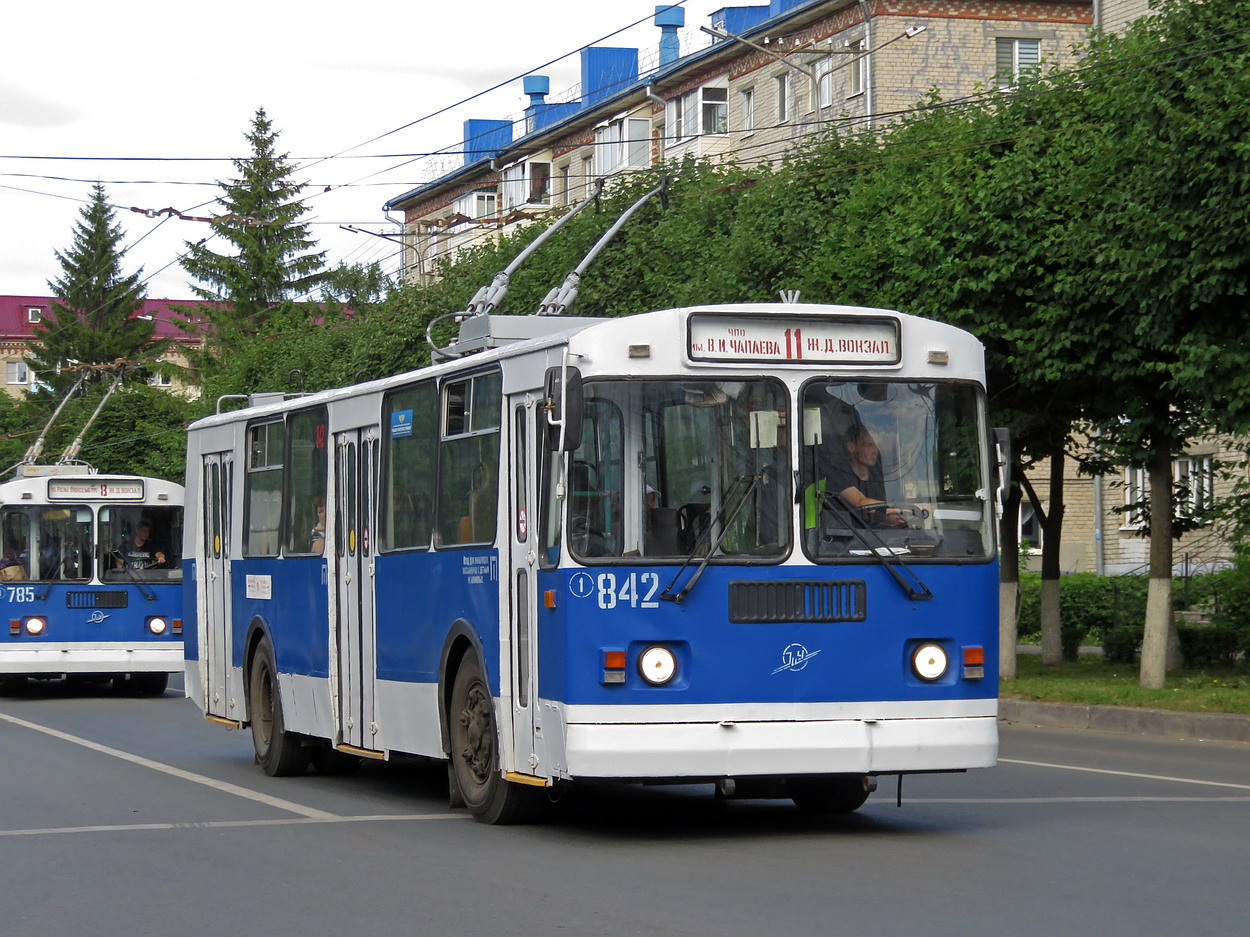 Чебоксары, ЗиУ-682Г-016 (012) № 842