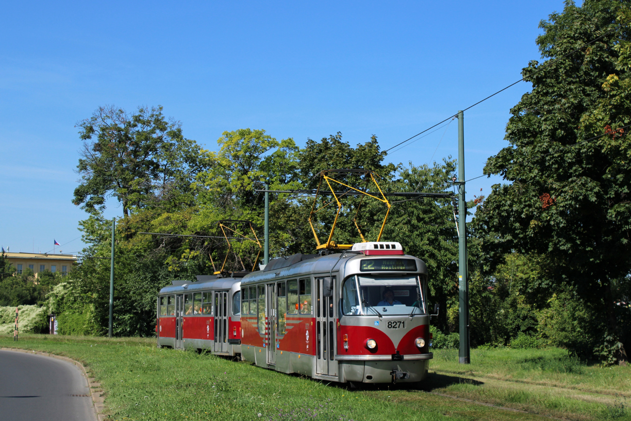 Прага, Tatra T3R.PLF № 8271