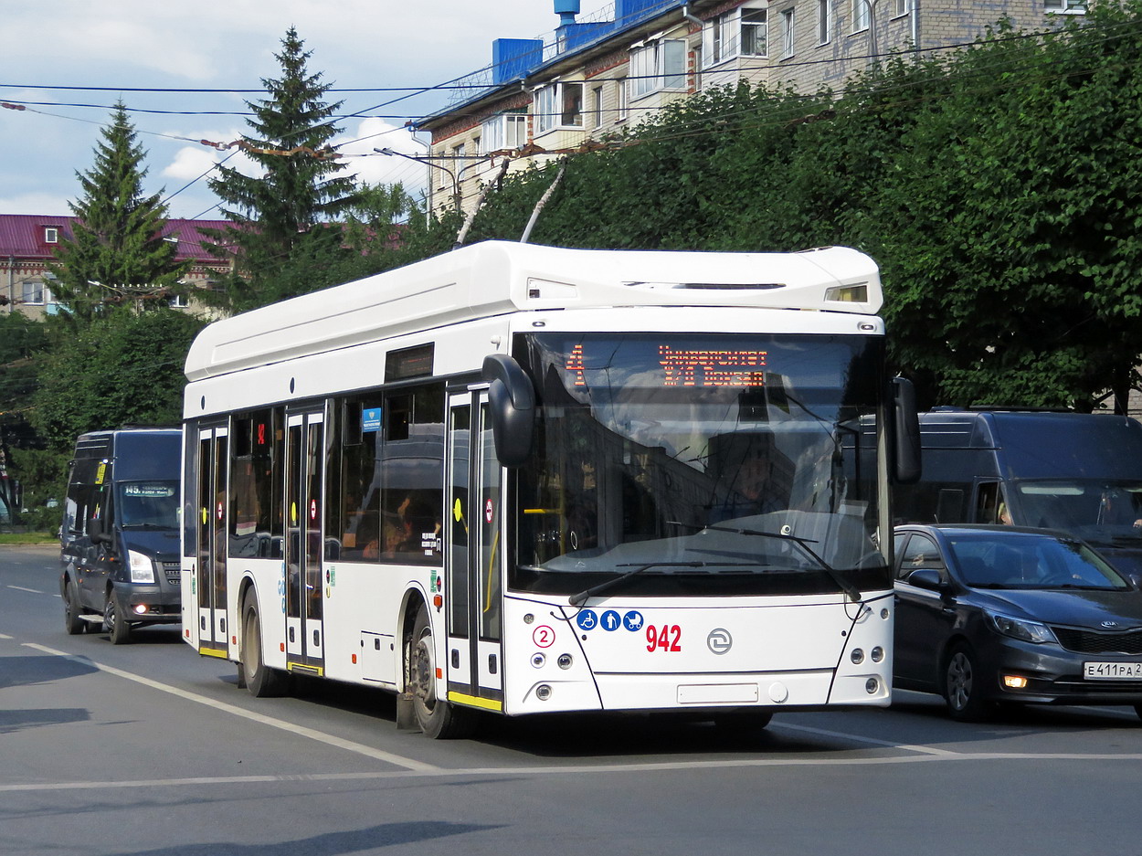 Чебоксары, УТТЗ-6241.01 «Горожанин» № 942