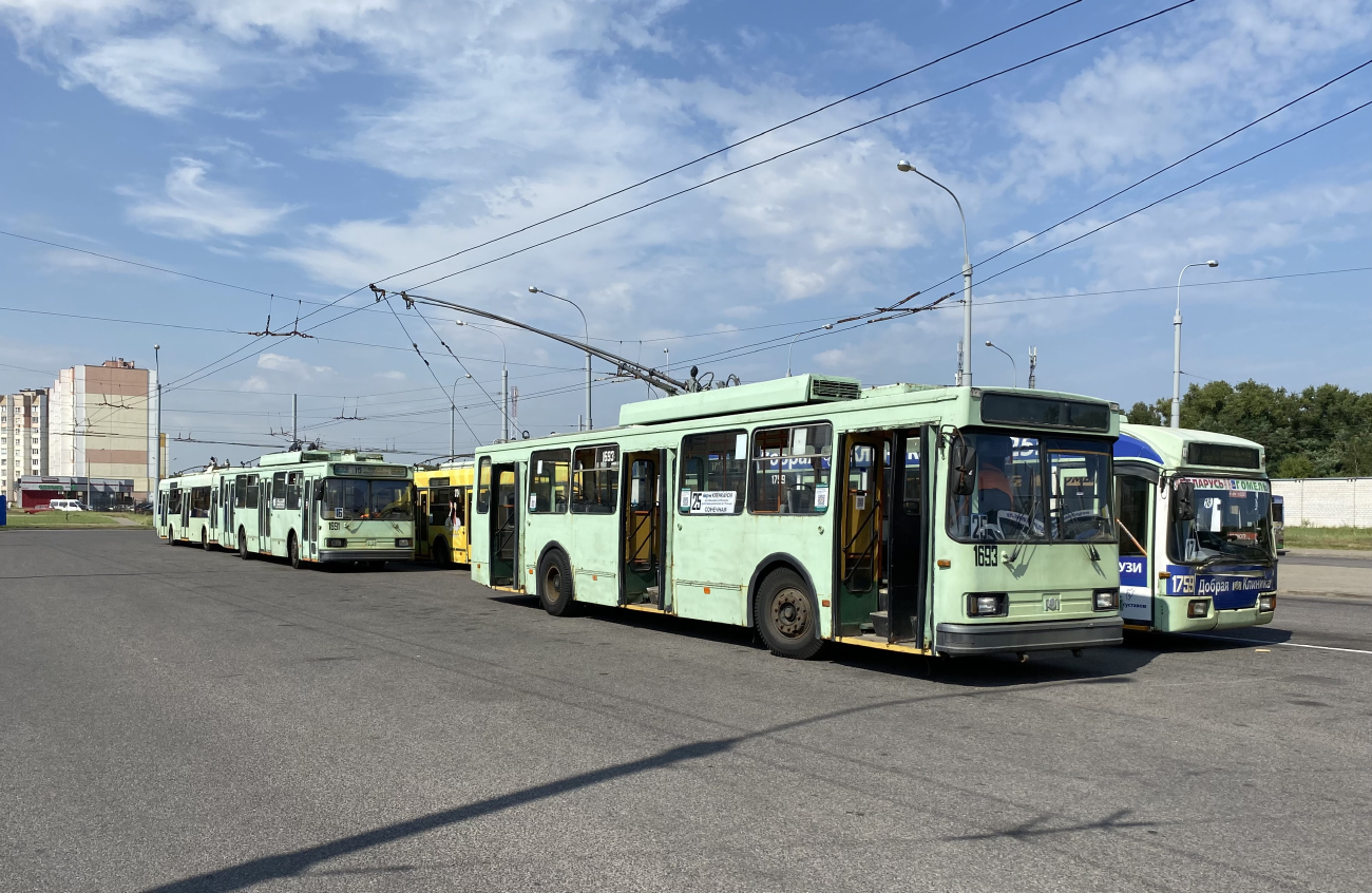 Гомель, БКМ 201А7 № 1693