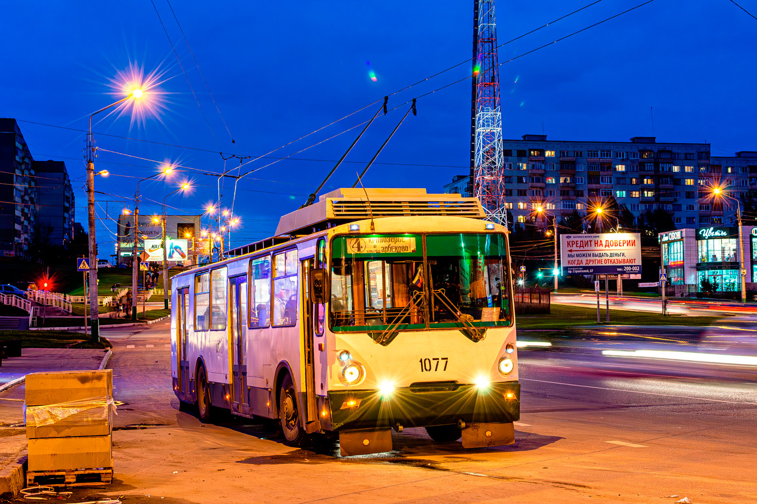 Пенза, ВЗТМ-5284 № 1077