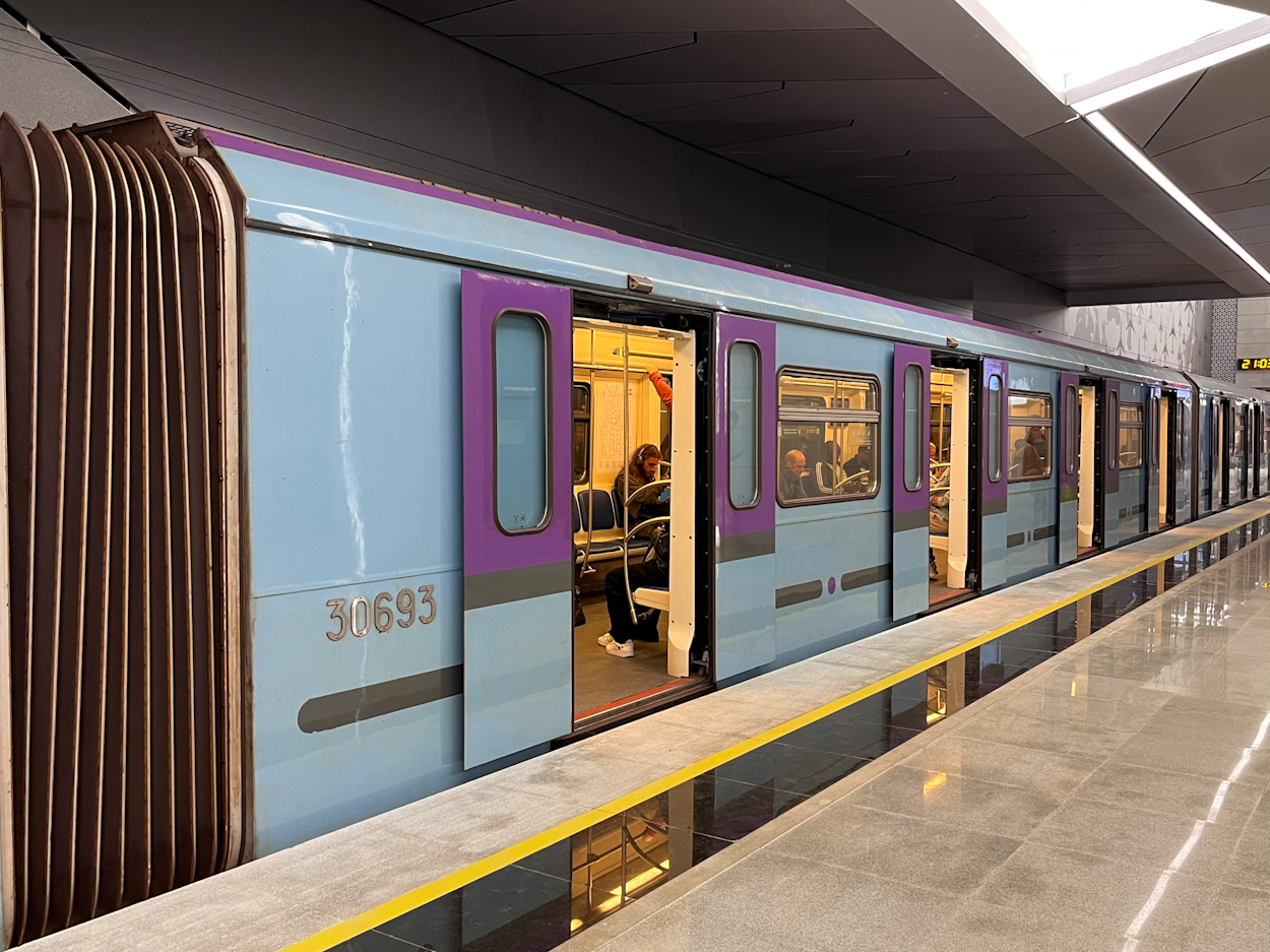 Москва, 81-763А № 30693