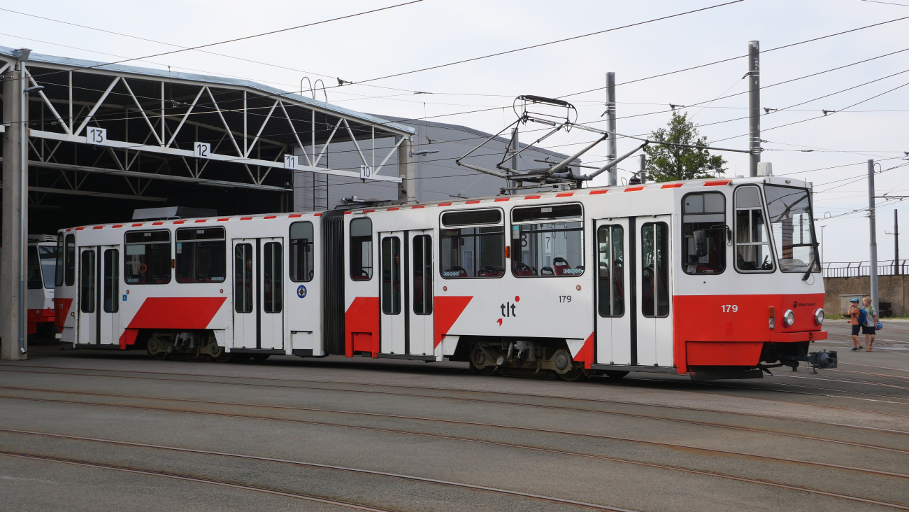 Таллин, Tatra KT4D № 179