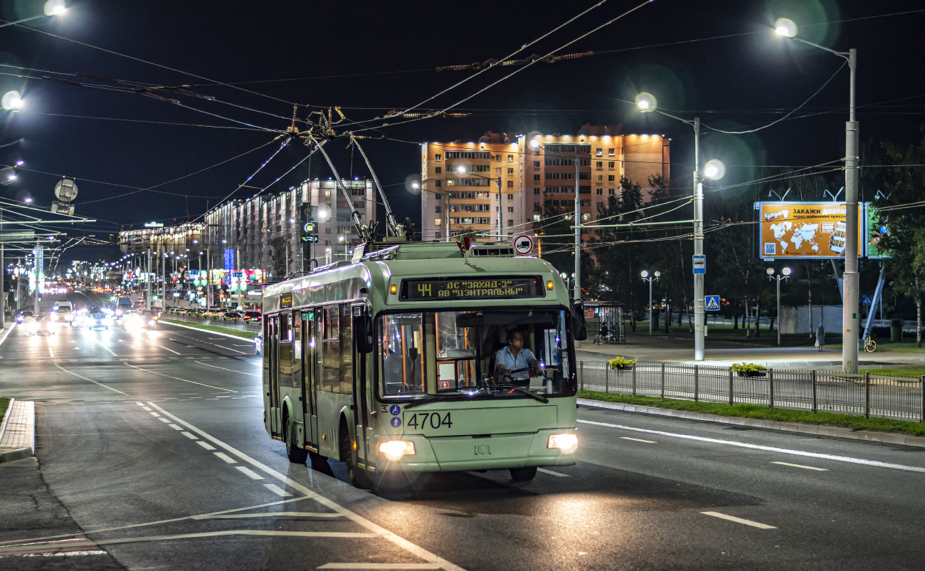 Мінськ, БКМ 321 № 4704