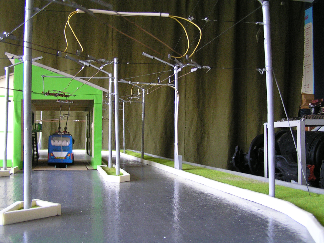 კრასნოიარსკი — A mock-up of a trolleybus depot; Modelling