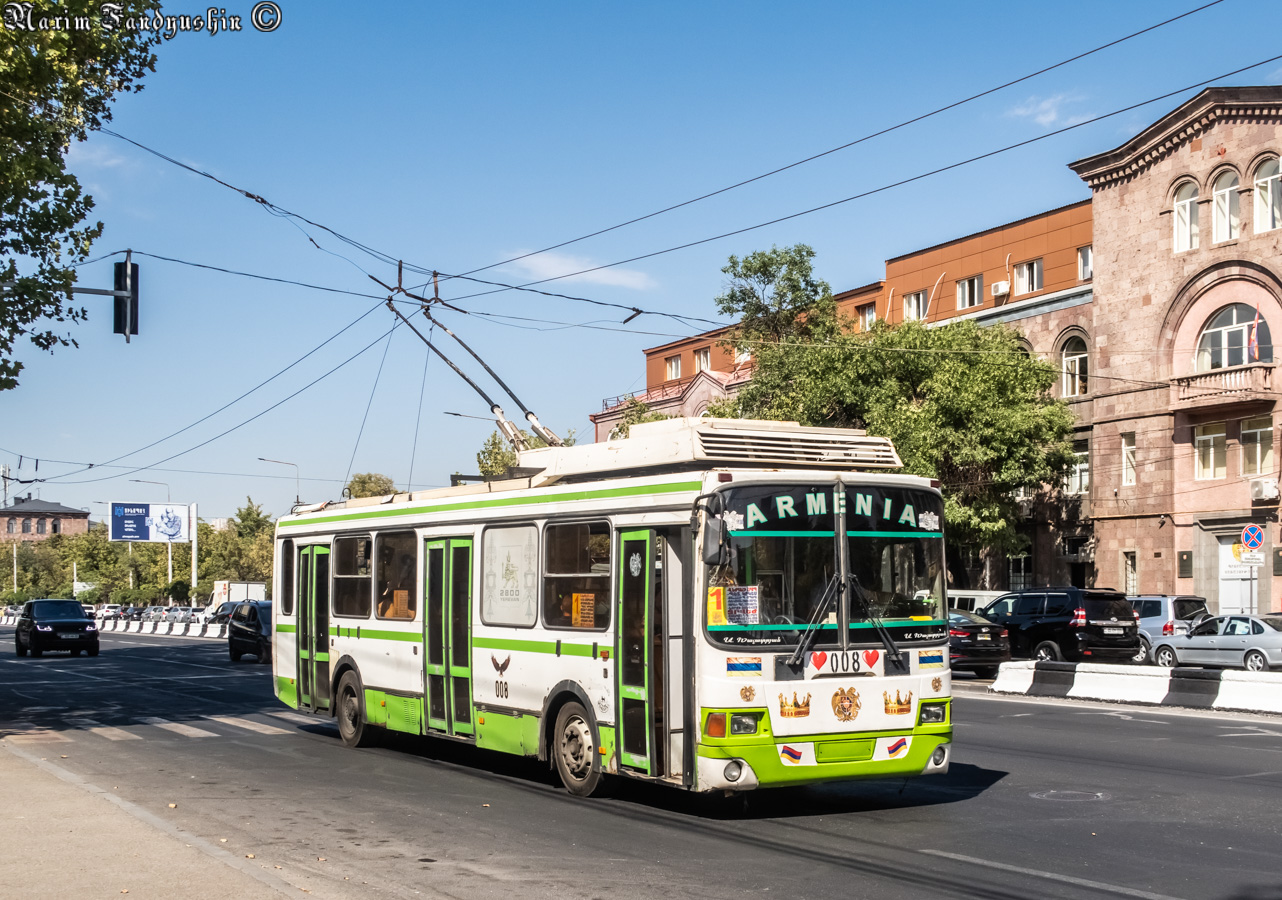 Ереван, ЛиАЗ-5280 (ВЗТМ) № 008