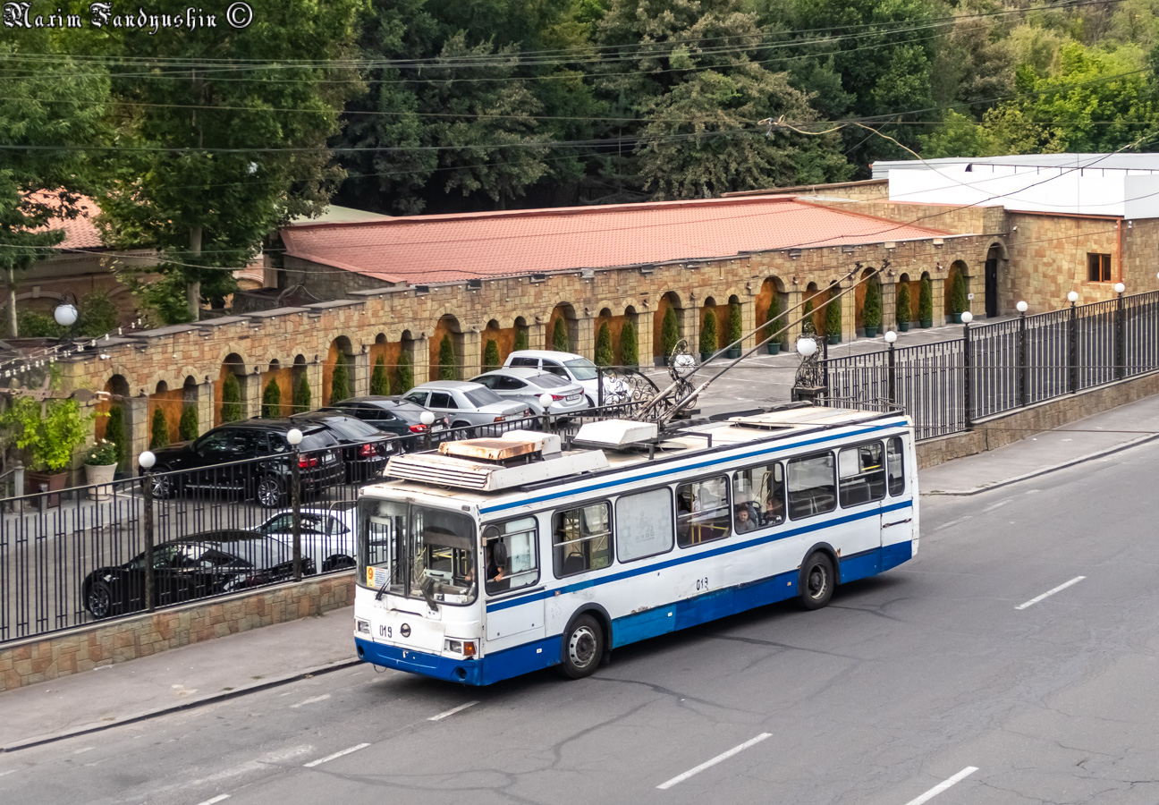 Ереван, ЛиАЗ-52803 (ВЗТМ) № 019