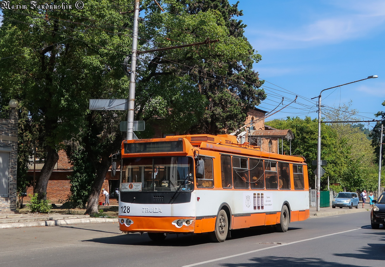 Сухум, ЗиУ-682Г-016.04 № 128
