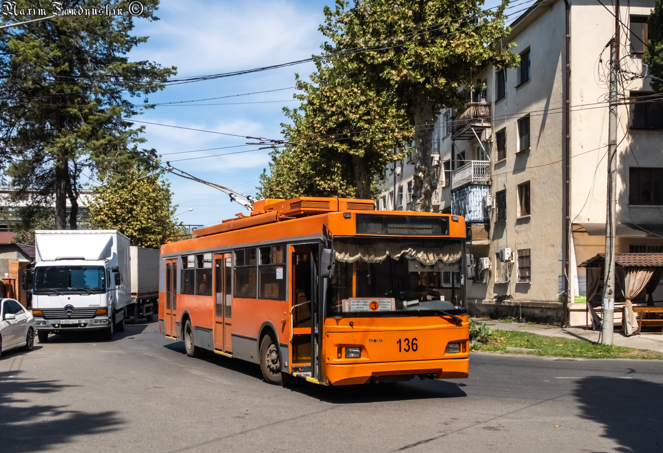 Сухум, Тролза-5275.07 «Оптима» № 136