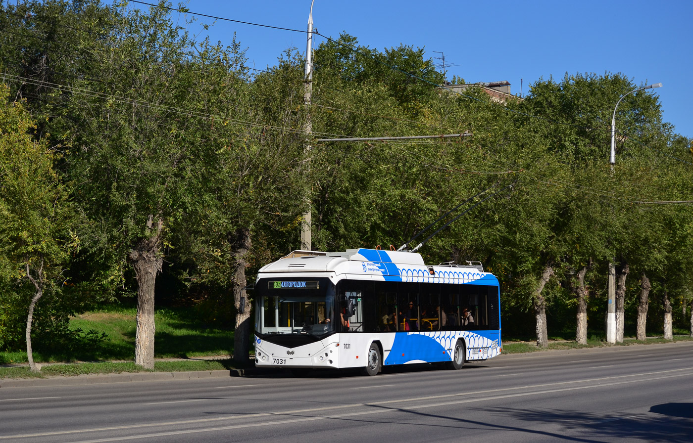 Волгоград, БКМ 32100D № 7031