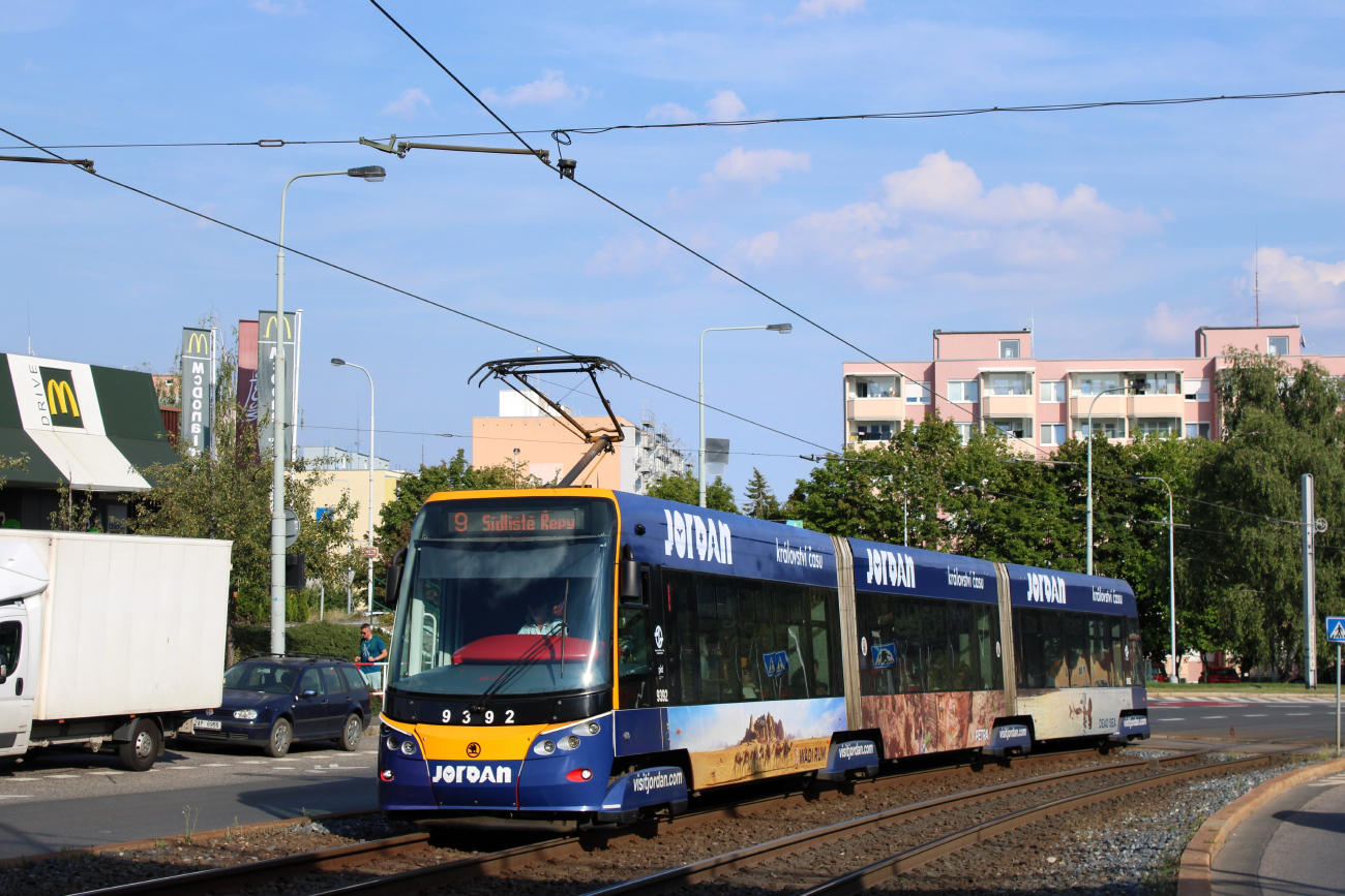 Praha, Škoda 15T6 ForCity Alfa Praha č. 9392