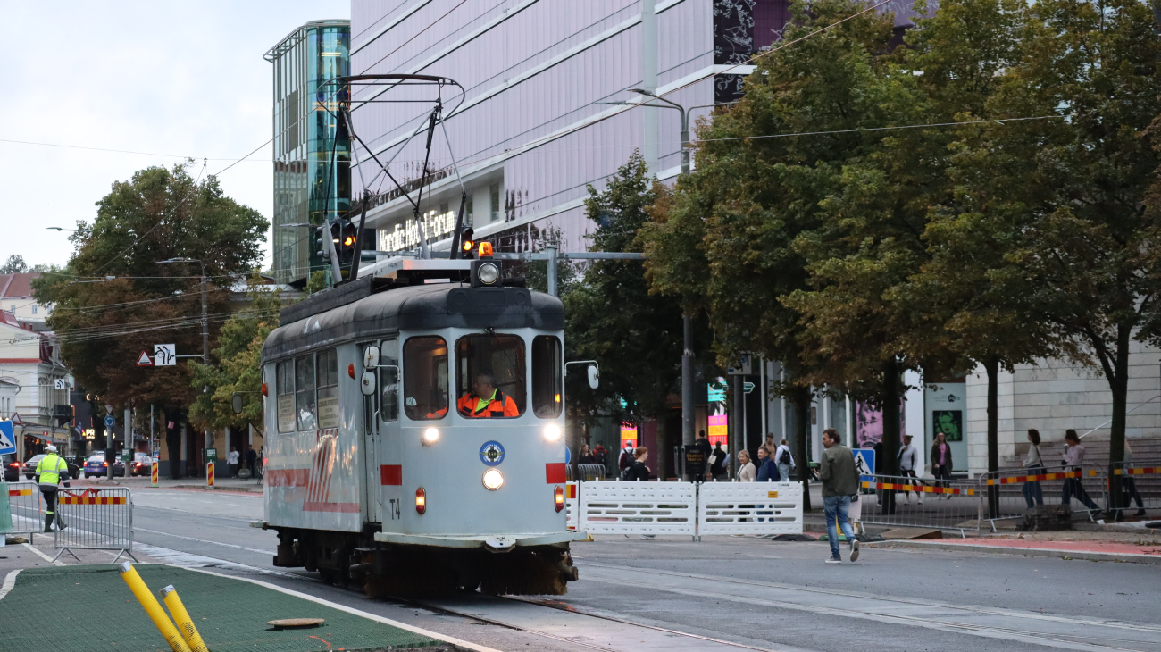 Таллин, Двухосный моторный Trammitrust № Т-4