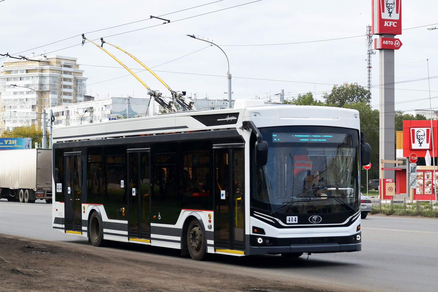 Омск, ПКТС-6281.00 «Адмирал» № 414