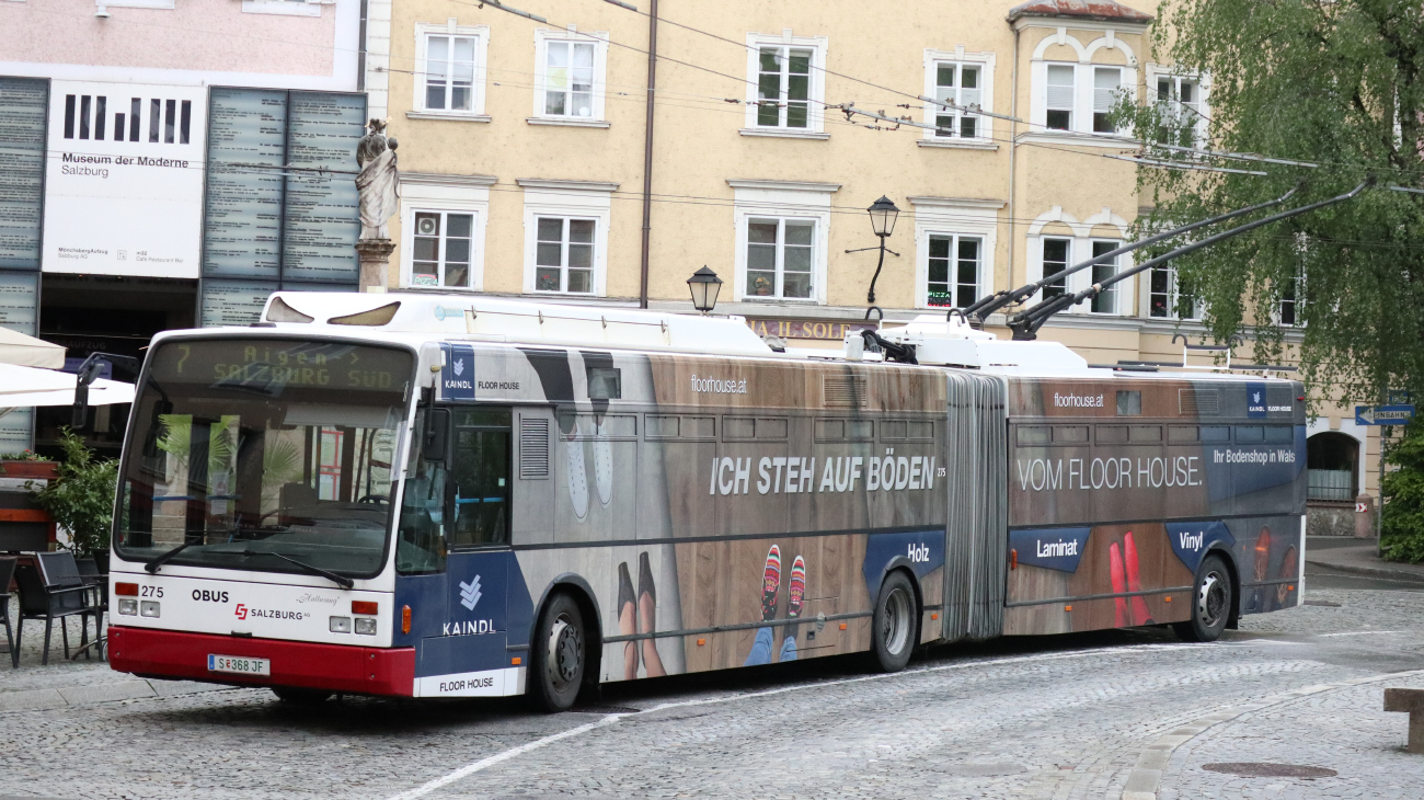 Salzburg, Van Hool AG 300T Br. 275