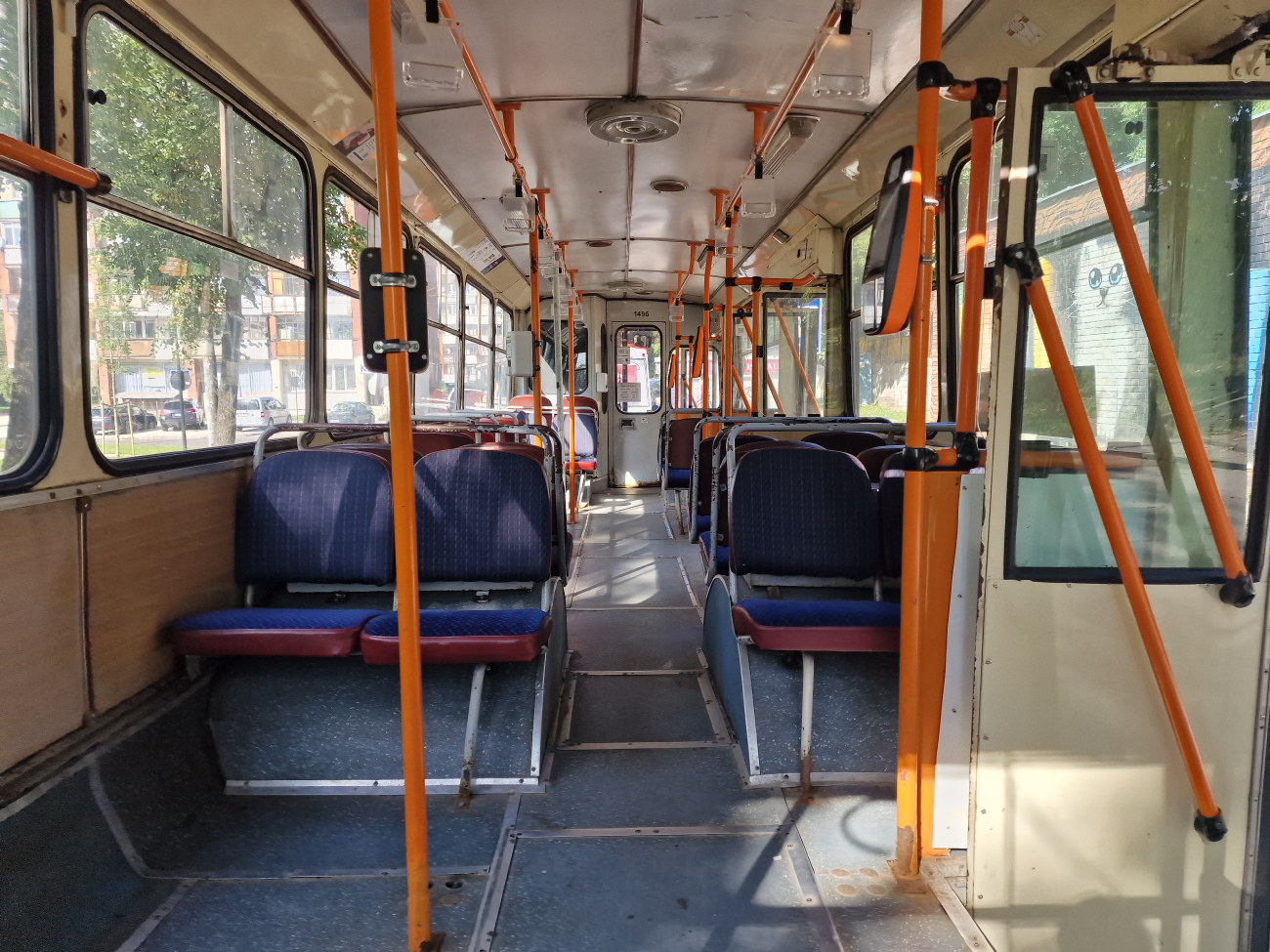 Вильнюс, Škoda 14Tr02/6 № 1496