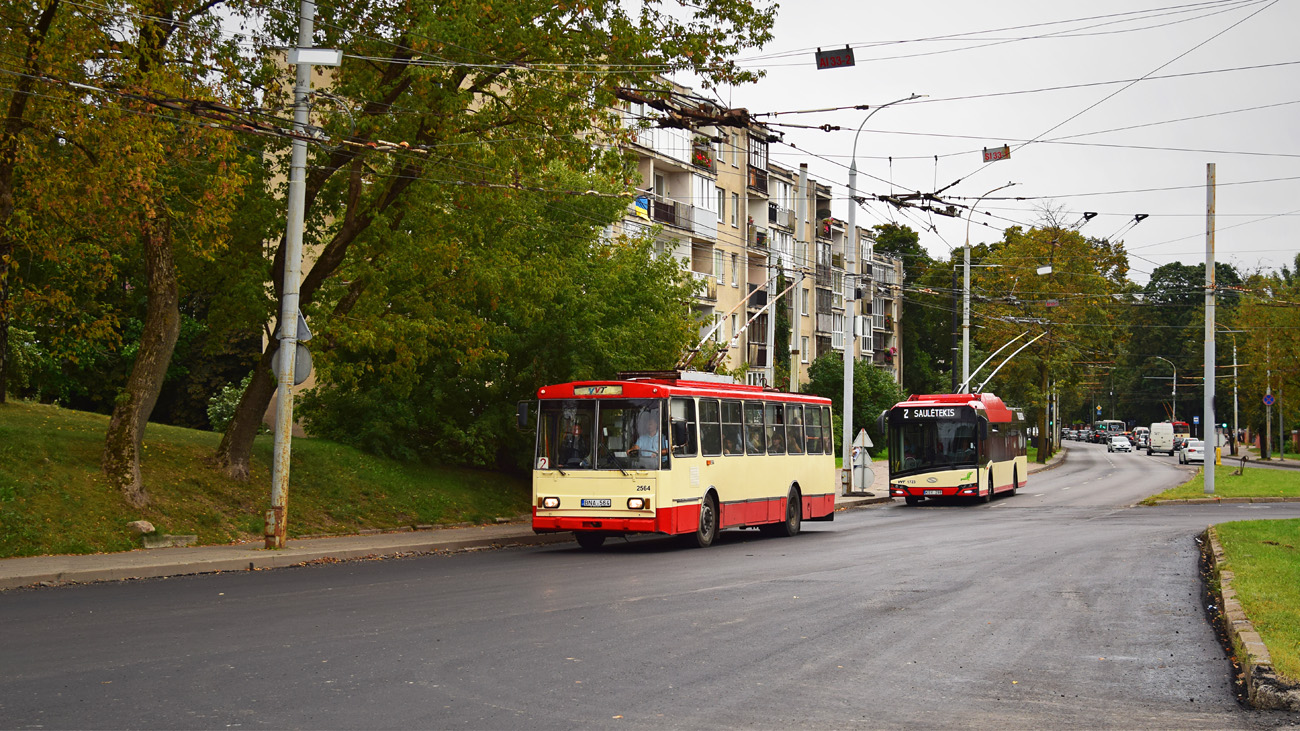 Вильнюс, Škoda 14Tr11/6 № 2564