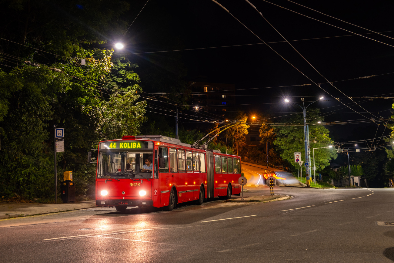 Братислава, Škoda 15Tr13/6M № 6638