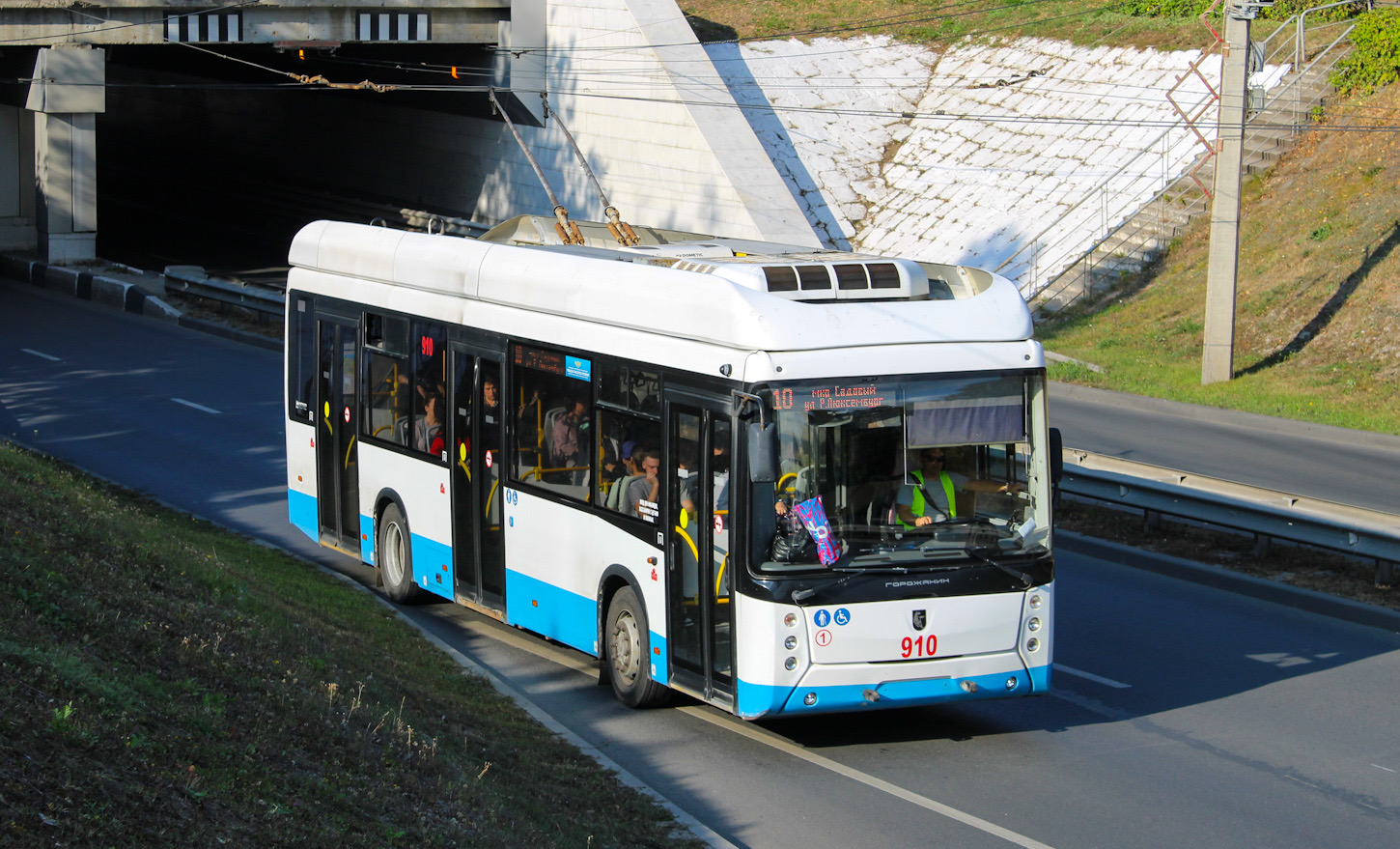 Чебоксары, УТТЗ-6241-10-02 «Горожанин» № 910