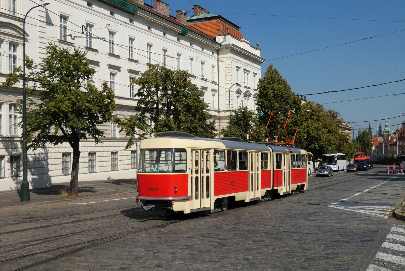 Прага, Tatra K2 № 7000