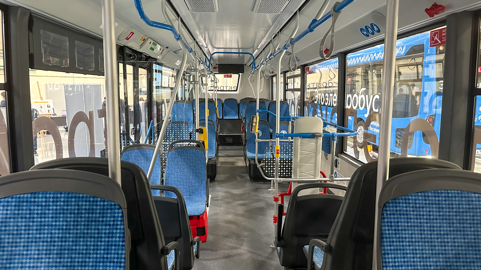 Москва, КАМАЗ-6282 № 490119