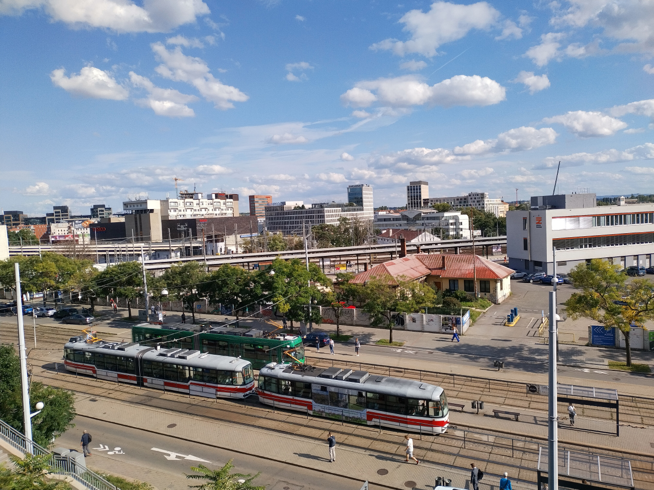 Брно, Vario LF2R.E № 1099; Брно, Vario LFR.E № 1627