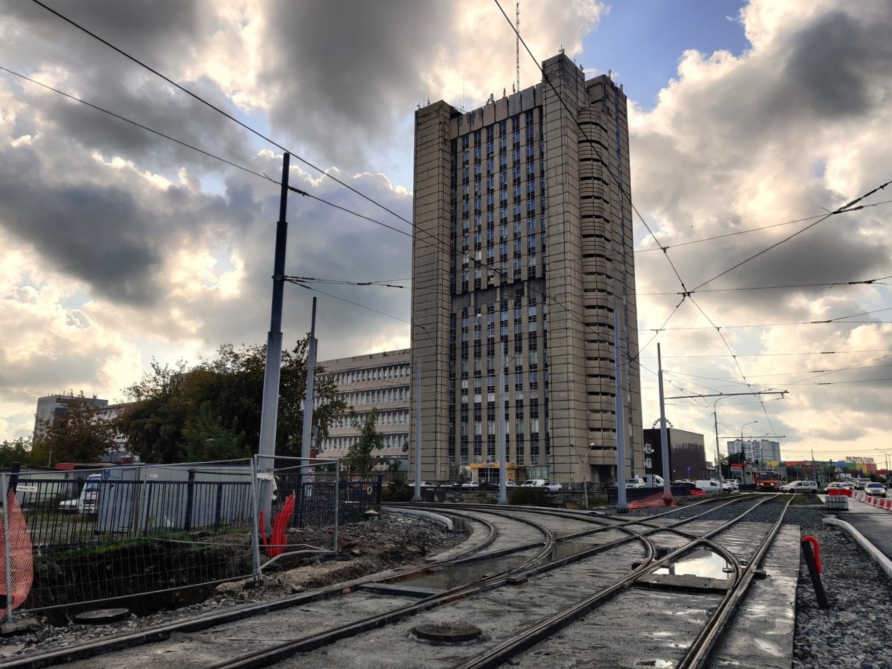 Jekaterinburgas — The construction of a tram line to Akademichesky