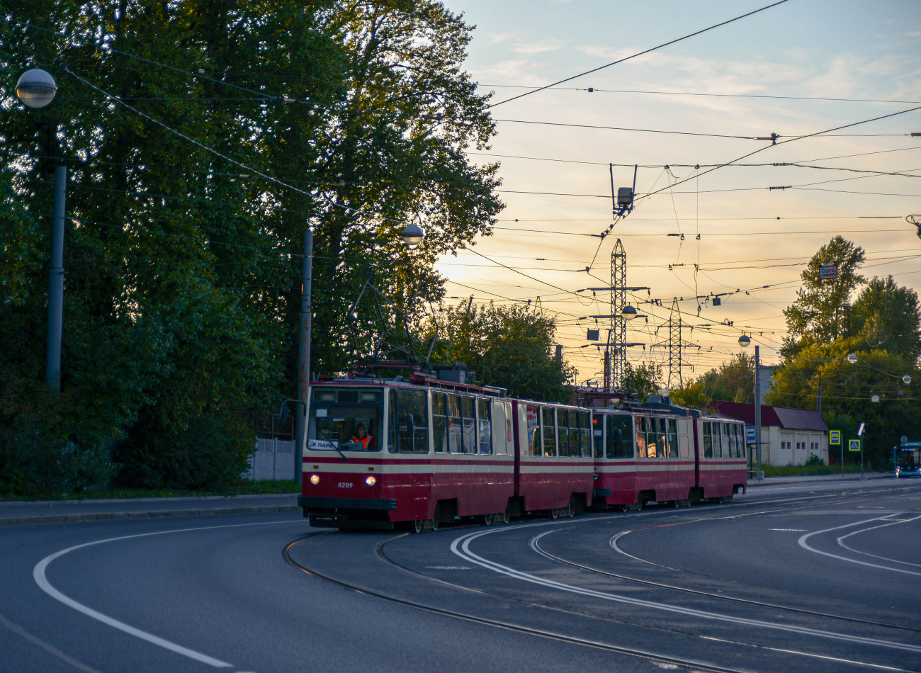 Санкт-Петербург, ЛВС-86К № 8209