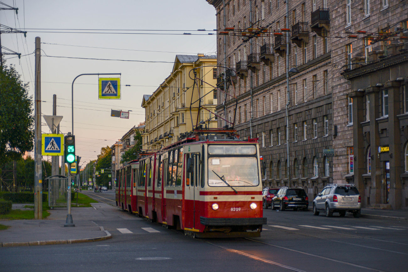 Санкт-Петербург, ЛВС-86К № 8209