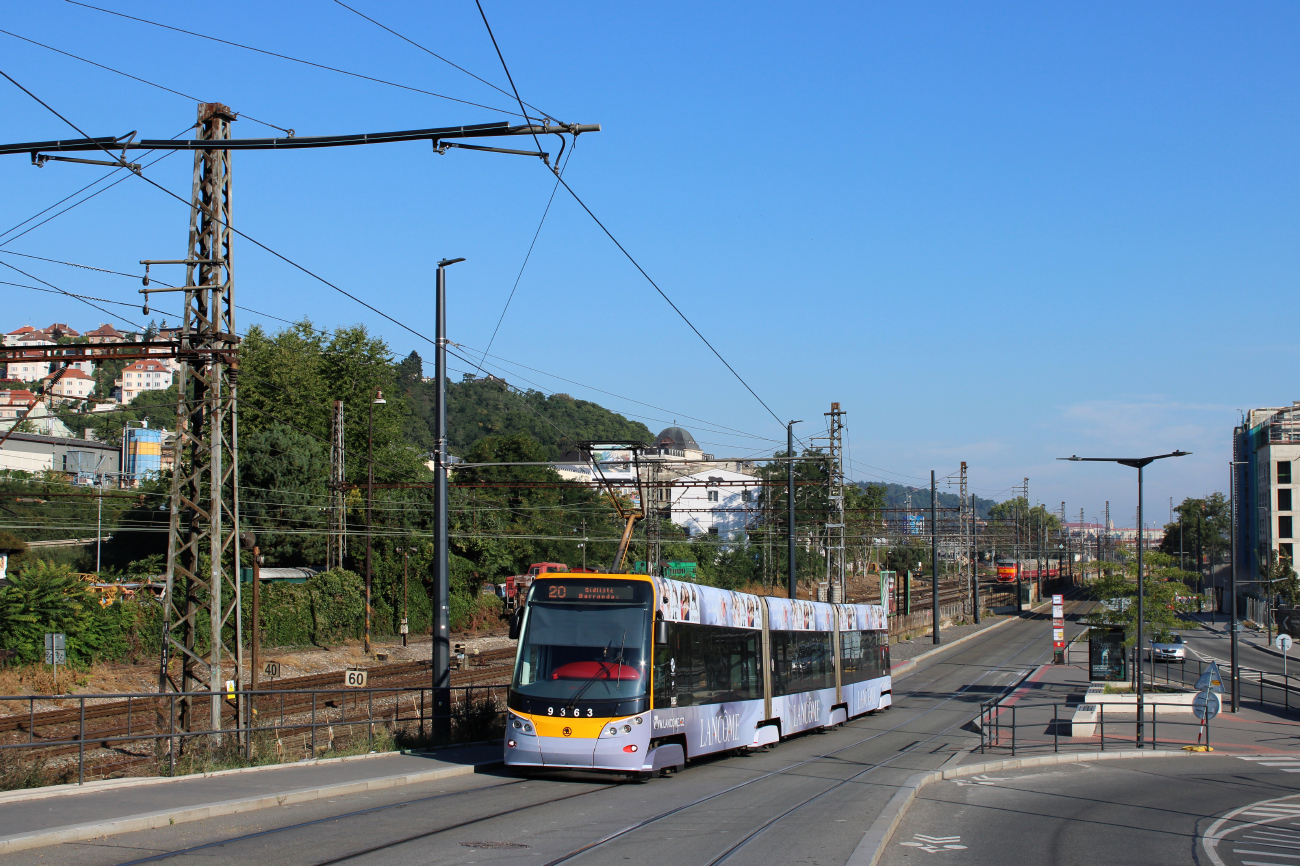 Praha, Škoda 15T5 ForCity Alfa Praha # 9363