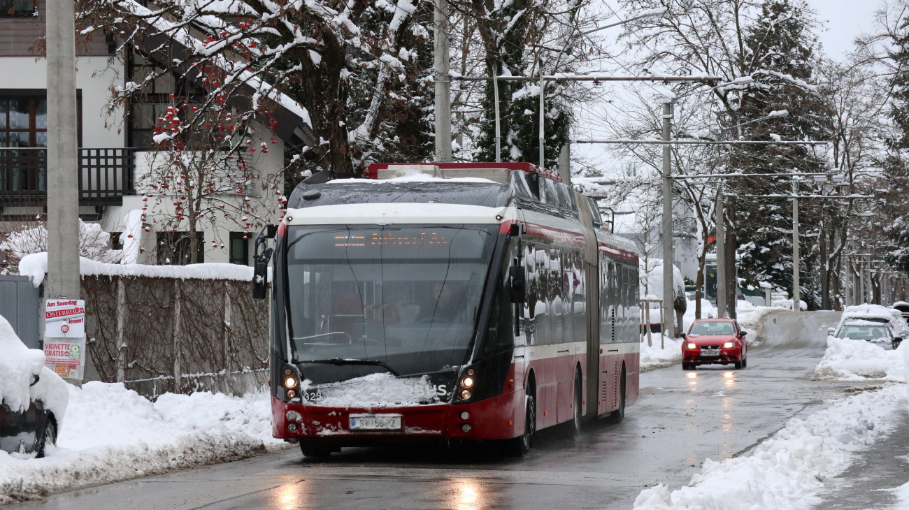 Зальцбург, Solaris Trollino III 18 AC MetroStyle № 323