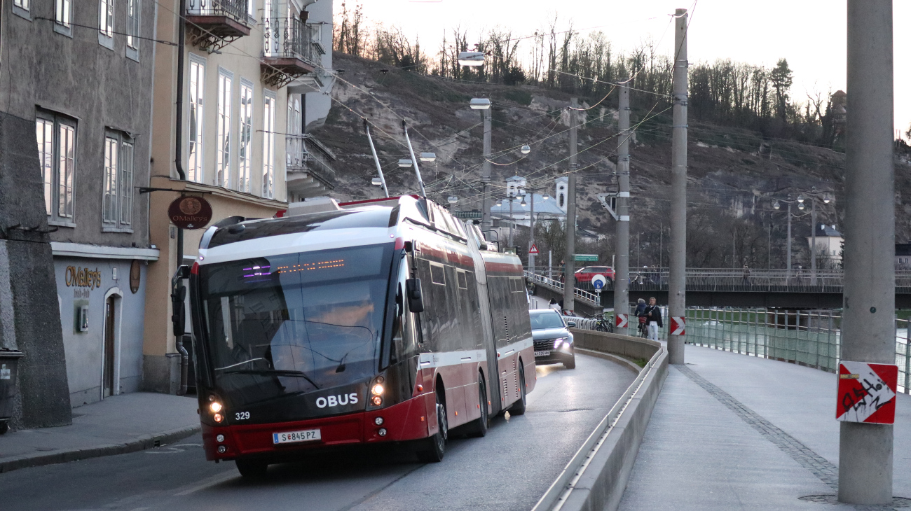 Зальцбург, Solaris Trollino III 18 AC MetroStyle № 329